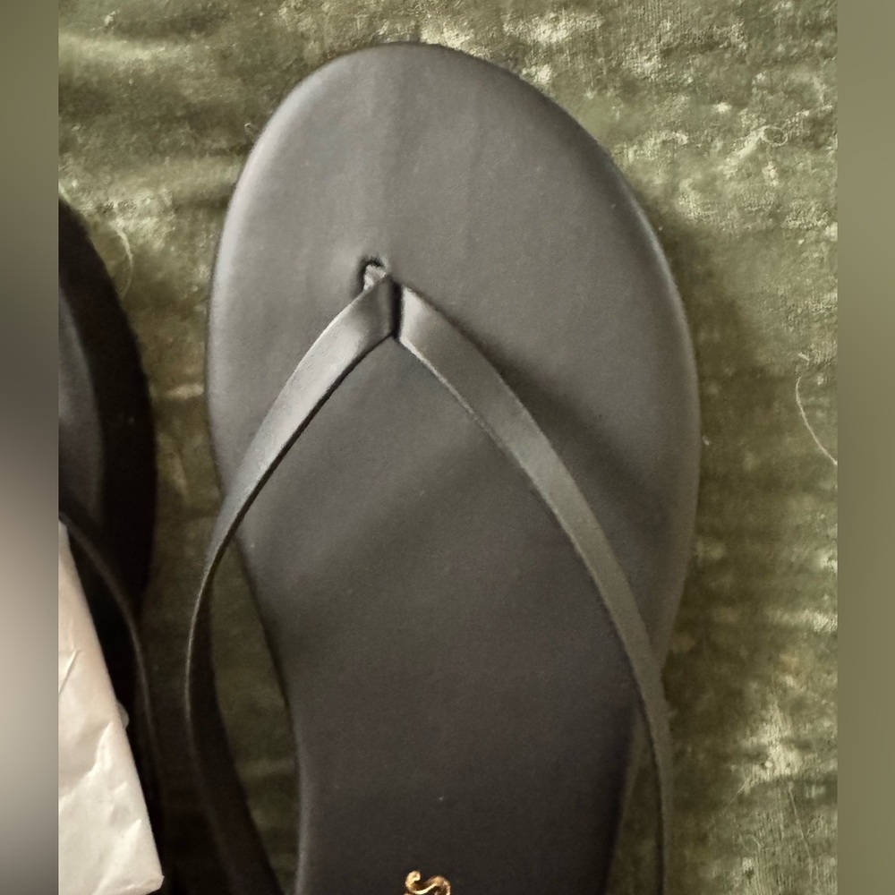 TKEES Lily Platforms - Picture 2 of 6